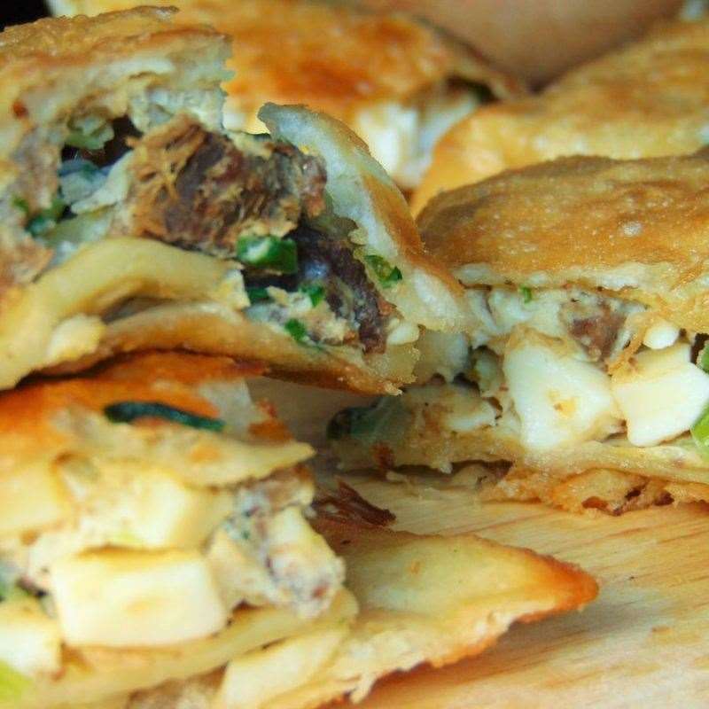 Menu Lengkap - Martabak Pizza Orins